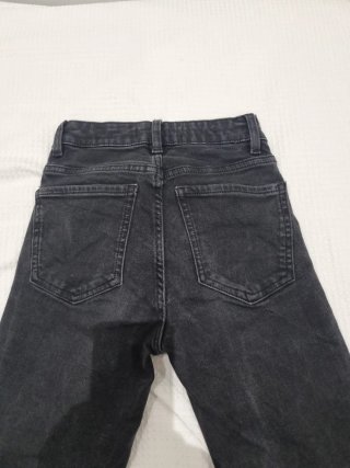 Vaqueros Mango campana negros Talla XS