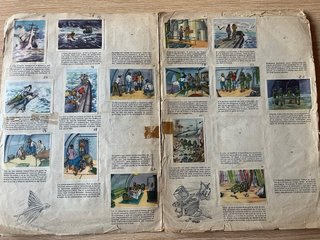 Album antiguo Veinte Mil Leguas de Viaje Submarino