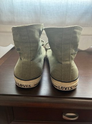 Zapatillas Levi's altas verdes