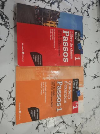 Passos 1 llibre de classe : nivel bàsic + 1 gratis