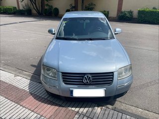 Volkswagen Passat 1.9 TDI Highline 130CV (2004)