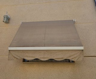Toldo para ventana beige