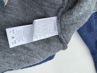 Jersey Scalpers Lana Azul V-Neck