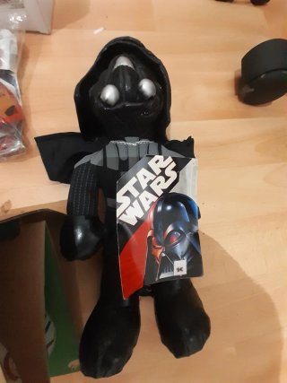 Lote friki: camisetas, taza, Funko Pop, llaveros