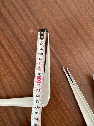 Escuadras metálicas para estantería