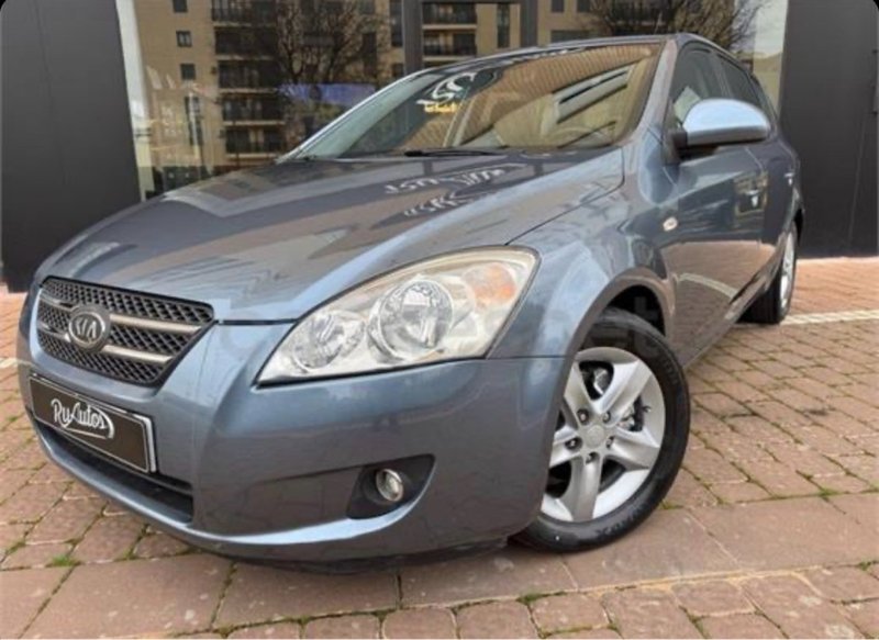 KIA Ceed 2007 - foto 1