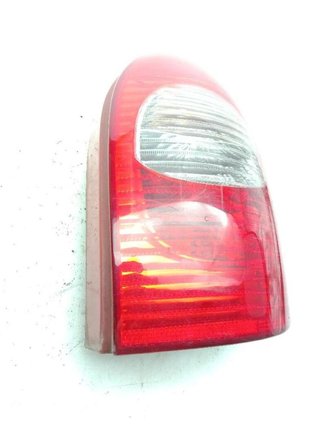 Piloto tras izq citroen xsara picasso n68 23061507