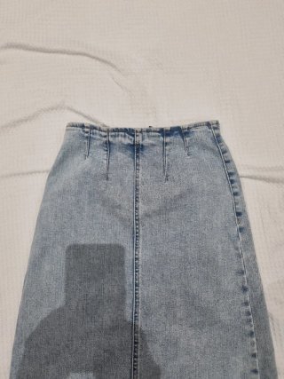 Falda vaquera Stradivarius talla 32