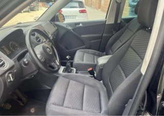 Volkswagen Tiguan - 2010