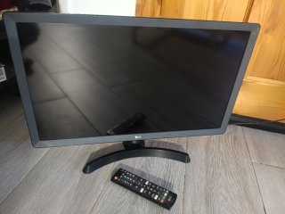 Televisor LG 24 Smart TV