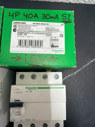 Interruptor Diferencial Schneider A9R41425