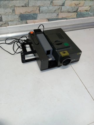 proyector de diapositivas vintage
