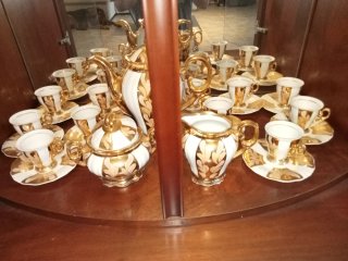 Juego de café porcelana oro y blanco