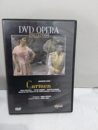 2 DVDs de Ópera: Carmen y Madama Butterfly