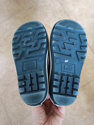 Botas de agua niña talla 23