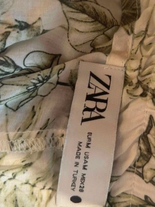 Pantalón Zara Estampado Verde Talla M