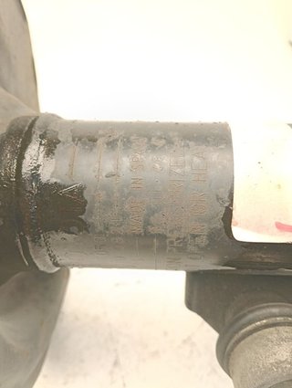 AMORTIGUADOR DELANTERO DERECHO TOYOTA VERSO (AUR2