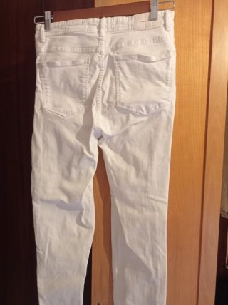 Pantaloni neri