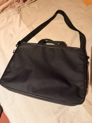 Maletín portátil Toshiba 15,6” negro