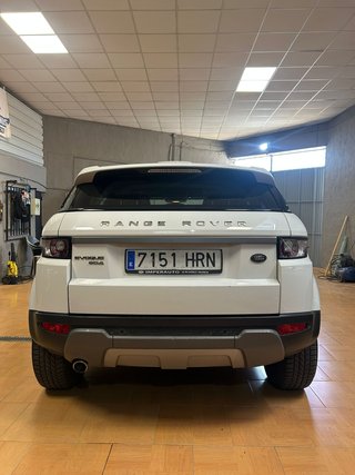 Land Rover Range Rover Evoque 2.2L Td4 Pure 4x4