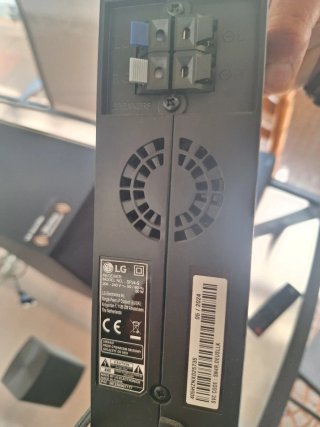 Barra Sonido LG Subwoofer y 2 Altavoces