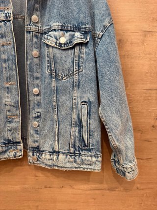 Chaqueta tejana oversized fit Bershka azul