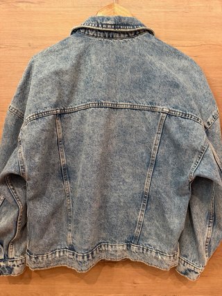 Chaqueta tejana oversized fit Bershka azul