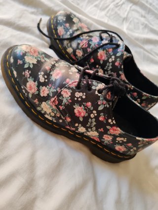 Zapatos Dr. Martens Florales