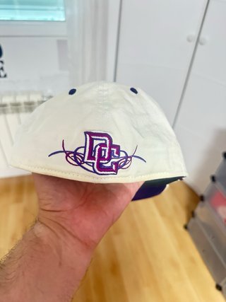 2 Gorras estilo juvenil