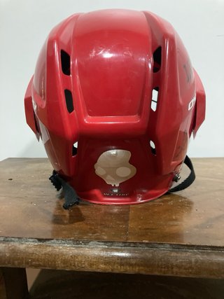 Casco de Hockey CCM Rojo