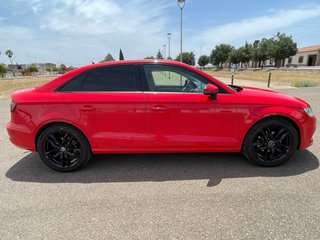 Audi A3 Sedán Rojo Año 2016 sin blue !!!!