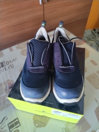 Zapatos de trabajo POBOSTER azules y blancos