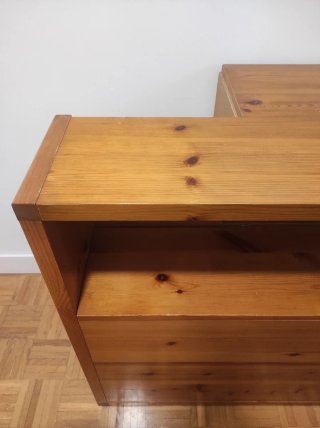 Arcón de madera de pino