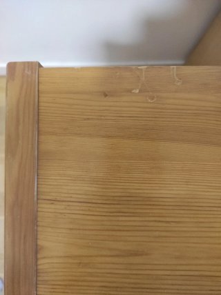 Arcón de madera de pino