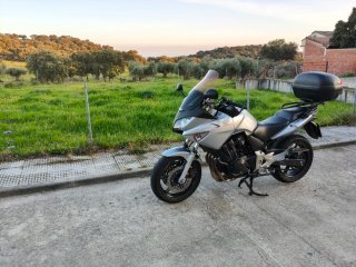 Honda CBF 600s Negra/Gris
