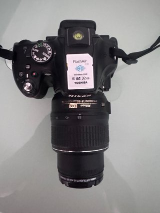 Nikon D5100 + 2 objetivos + extras (9.125 disp.)