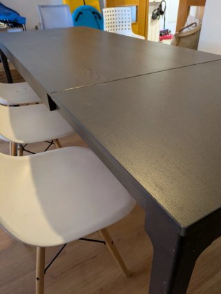 Mesa Comedor Extensible Ikea marrón 180 o 240 cm.