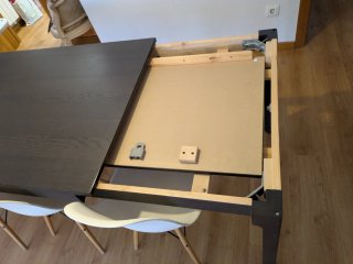 Mesa Comedor Extensible Ikea marrón 180 o 240 cm.