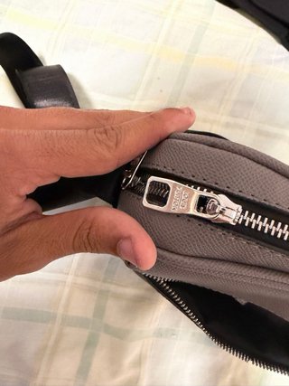 Bandolera Louis Vuitton Gris Monogram