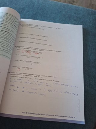 Lengua castellana y literatura 2 bachillerato :...