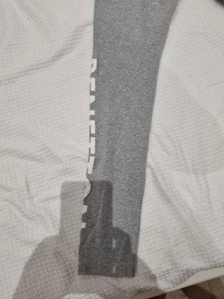 Leggings Benetton grises con logo