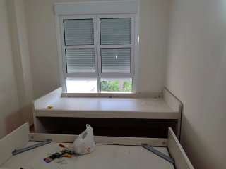 Cama nido blanca con 4 cajones naranja
