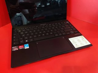 Asus Zenbook 14X OLED