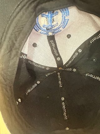 Gorras con diseño gráfico