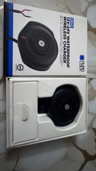 Quad Lock Cargador Inalámbrico 12V-24V
