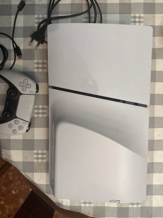 Play Station 5 Slim 1TB Blanca