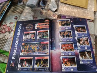 Álbum Euroleague 2025-26 Completo