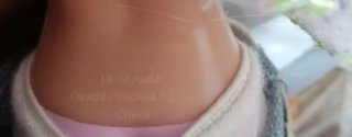Bambola Pam con vestiti