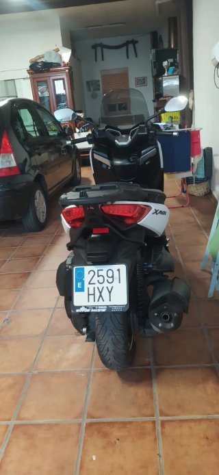 Yamaha XMAX 400 Scooter Automática