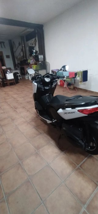 Yamaha XMAX 400 Scooter Automática